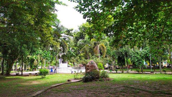 Taman Putri Junjung Buih