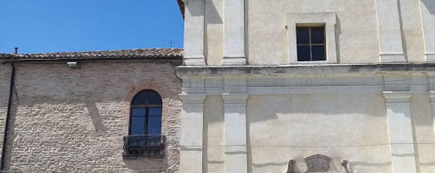 Chiostro Santa Maria Del Piano