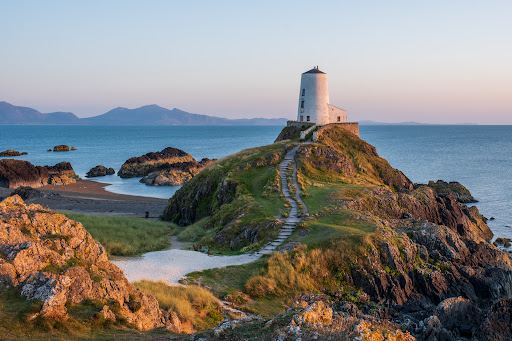 Tŵr Mawr Lighthouse