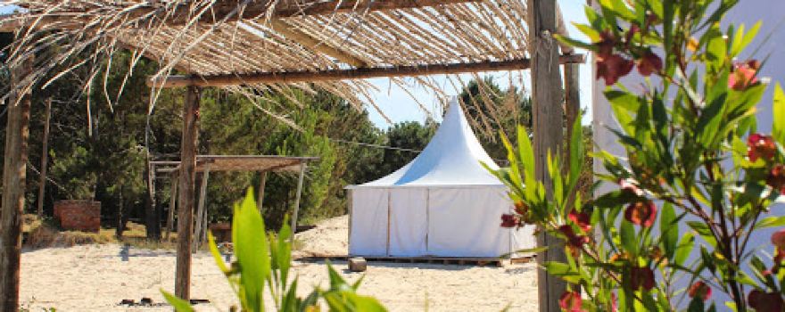 Glamping y Camping Playa Escondida