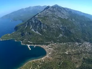 Kymási beach