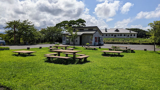 Jubako Ryokuchi Nature Park