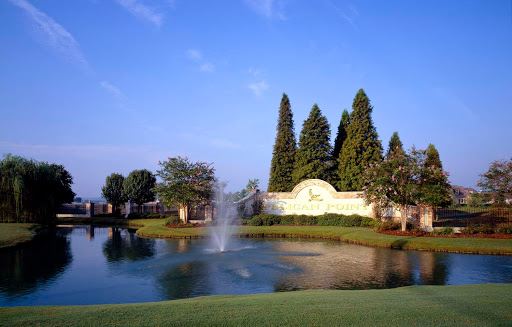 Pelican Point Golf & Country Club