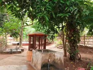 Udashi Ashram Patdi