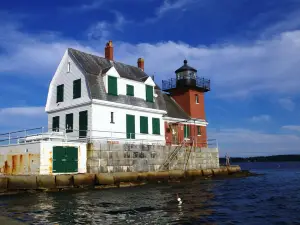 Rockland Breakwater Light parking