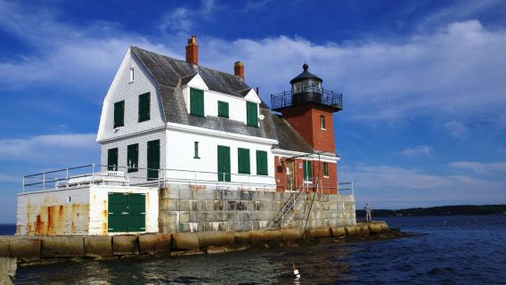 Rockland Breakwater Lighthouse Parking
