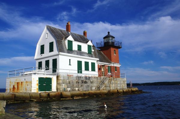 Rockland Breakwater Lighthouse Parking