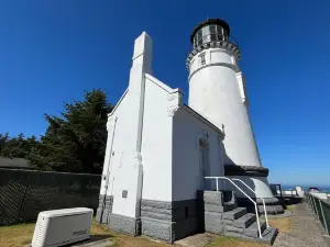Umpqua River Lighthouse Museum Giftshop & Coastal Visitors Center