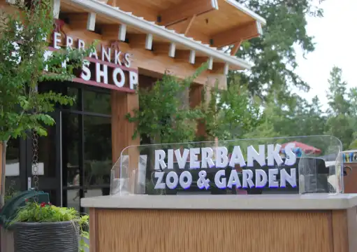 Hotels near Riverbanks Zoo & Garden
