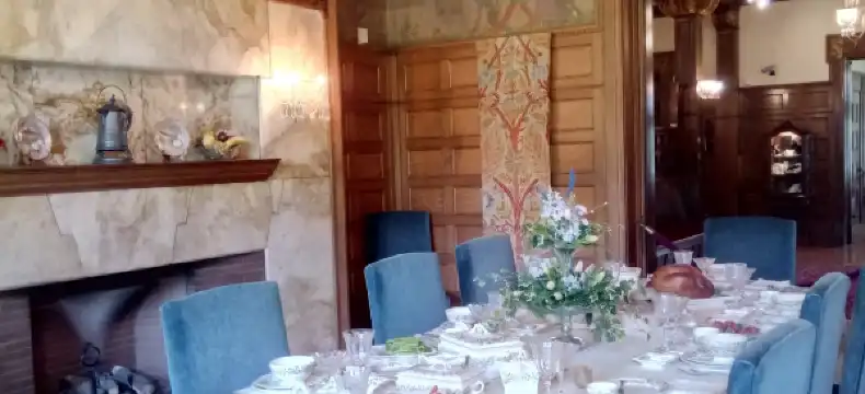 クインシーのホテル