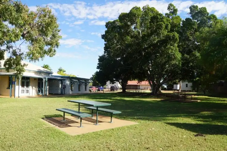 Hotels in Normanton