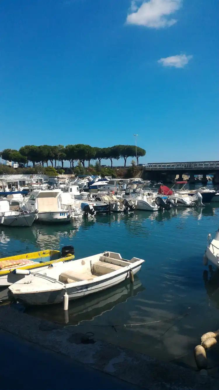 Hotels near Torre di Mola