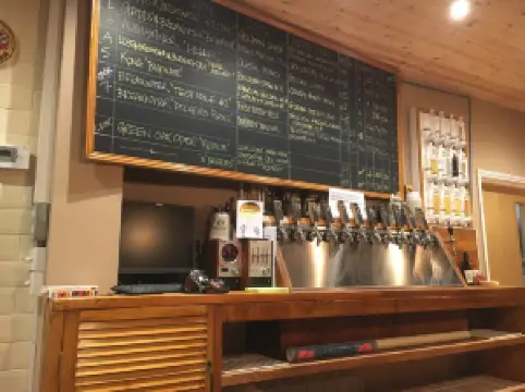 Breakwater Brewery & Taproom & Pizzeria