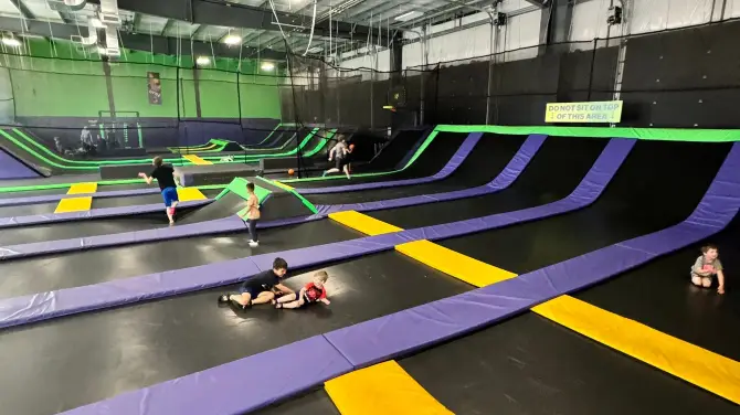 1_Get Air Regina