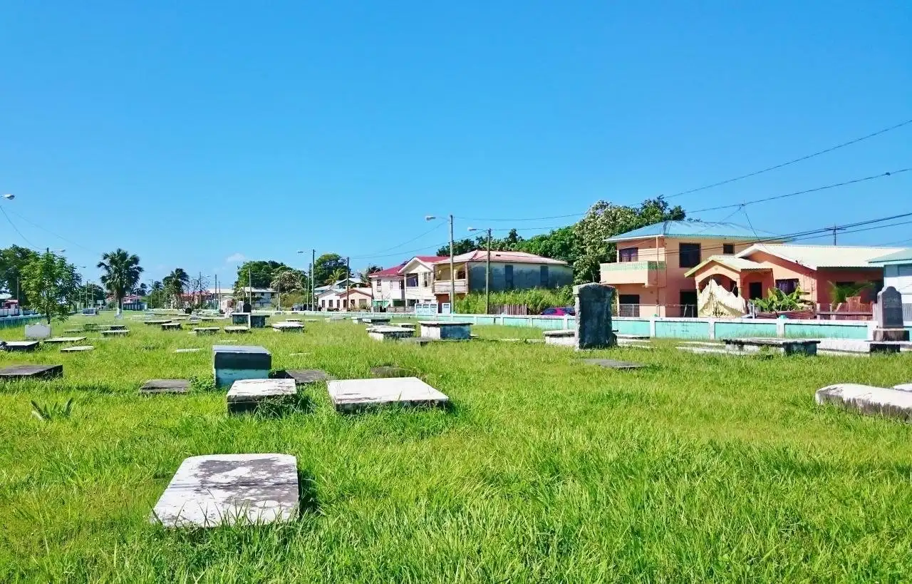 Hotels near Yarborough Cemetery