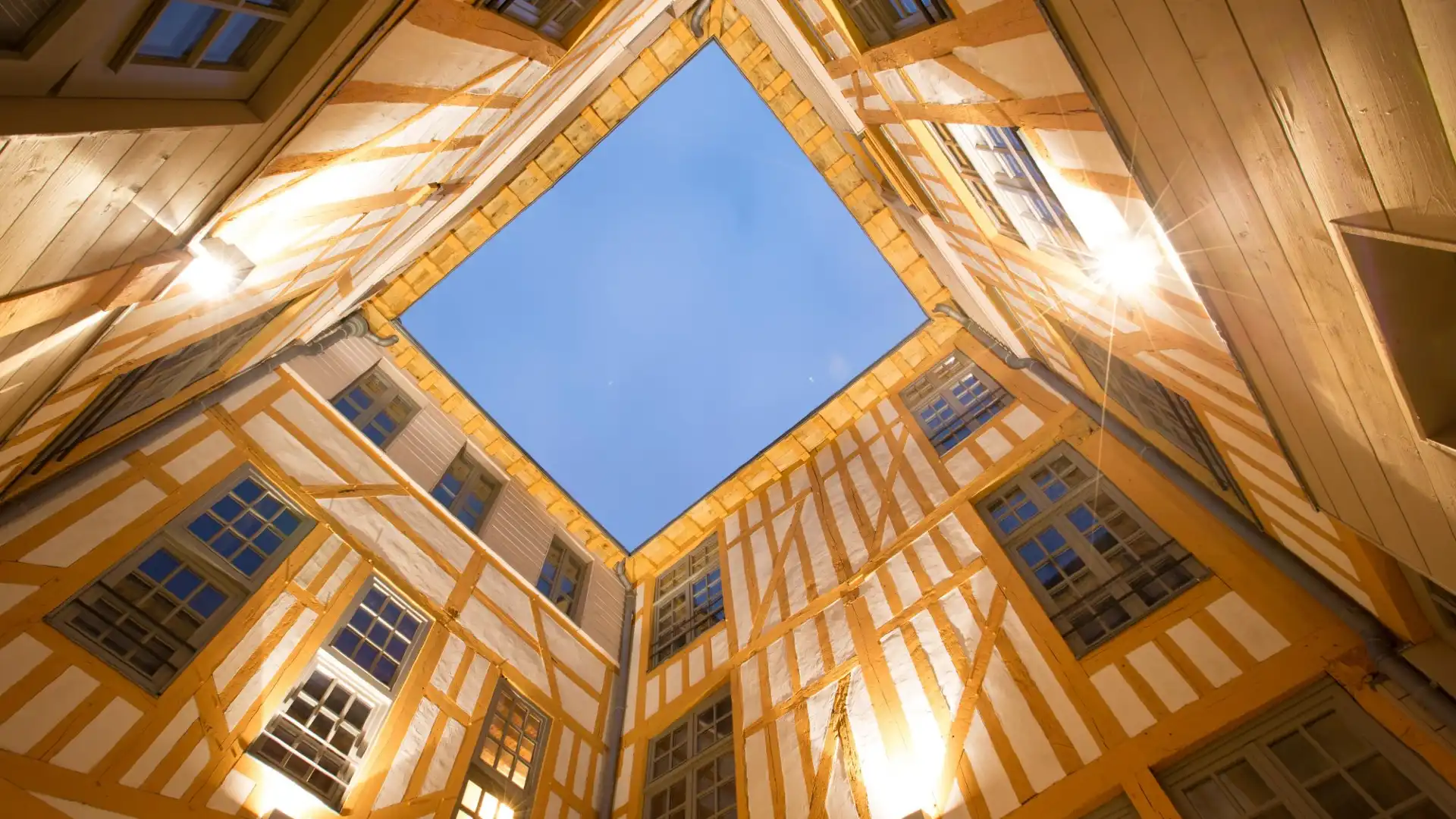 Hotels near Synagogue Rachi Troyes