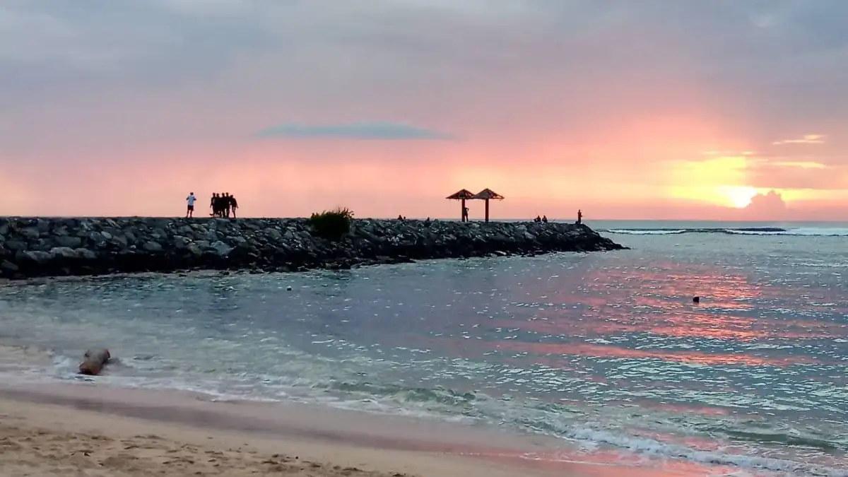 Pantai Lhoknga