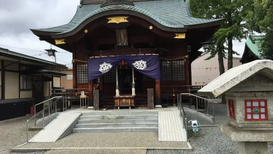 杉杜白髭神社