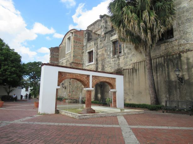 Plaza María de Toledo