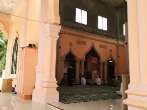Masjid Gampong Sukaraja