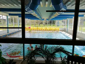 Hallen- und Freibad Feldbach