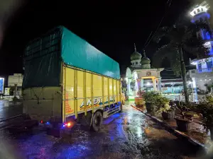 Tugu Simpang Empat TAPAN