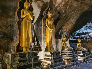 Suwan Khuha Cave - Monkey Cave