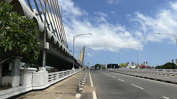 Colombo Katunayake Expressway Monument