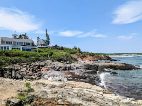 Lobster Point Lighthouse