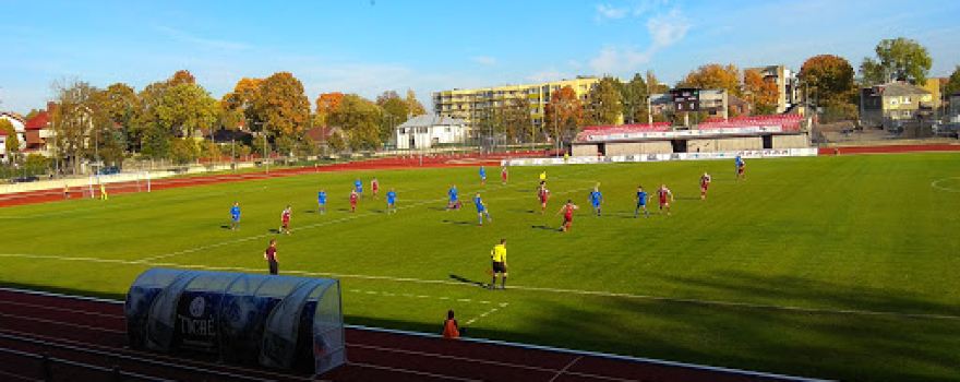 Telšių miesto centrinis stadionas