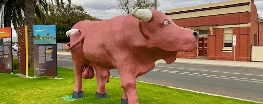 Big Mallee Bull Statue