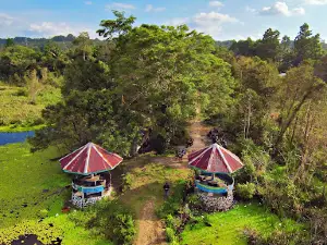 JEMBATAN DANAU FRAMU