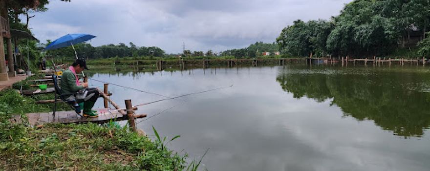 Hồ Câu Đài Kim Đức