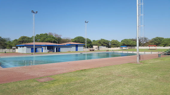 Kalahari Aquatics Swimming pool