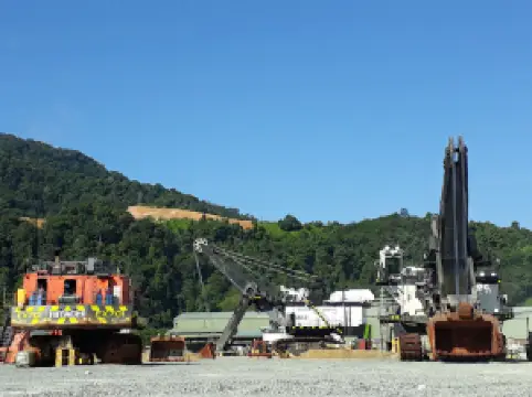 PT NNT SHOVEL & DRILL W/SHOP