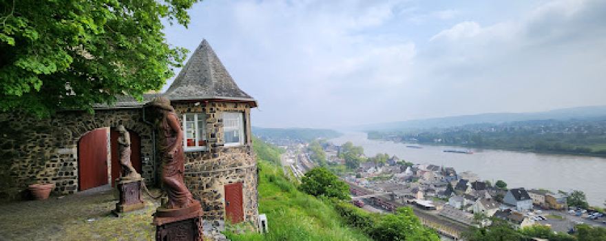 Ockenfels Castle