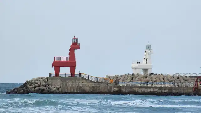 Hotels near Ihoteu Beach