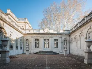 Calvet Museum