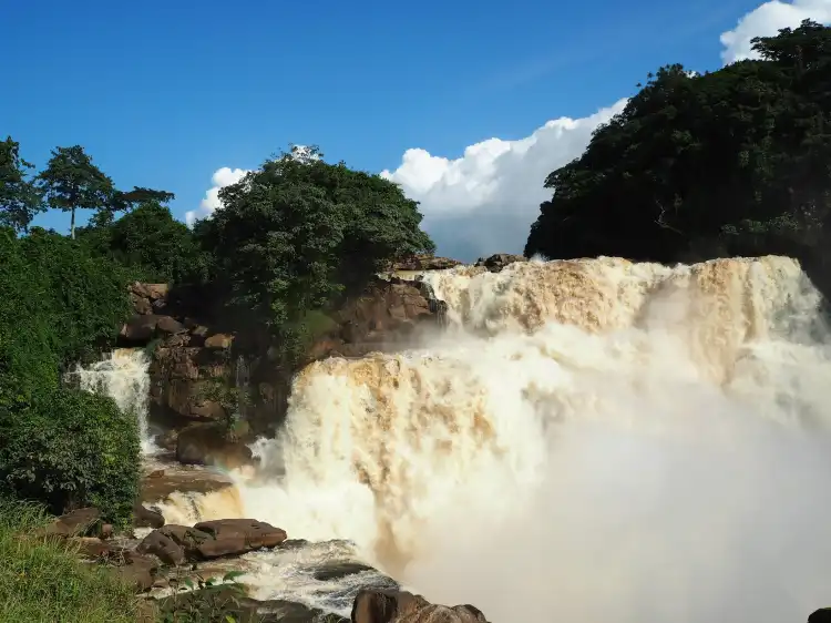 Hotels near Zongo Falls