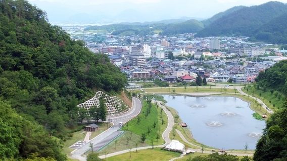 Tendo Park (Maizuru Park)