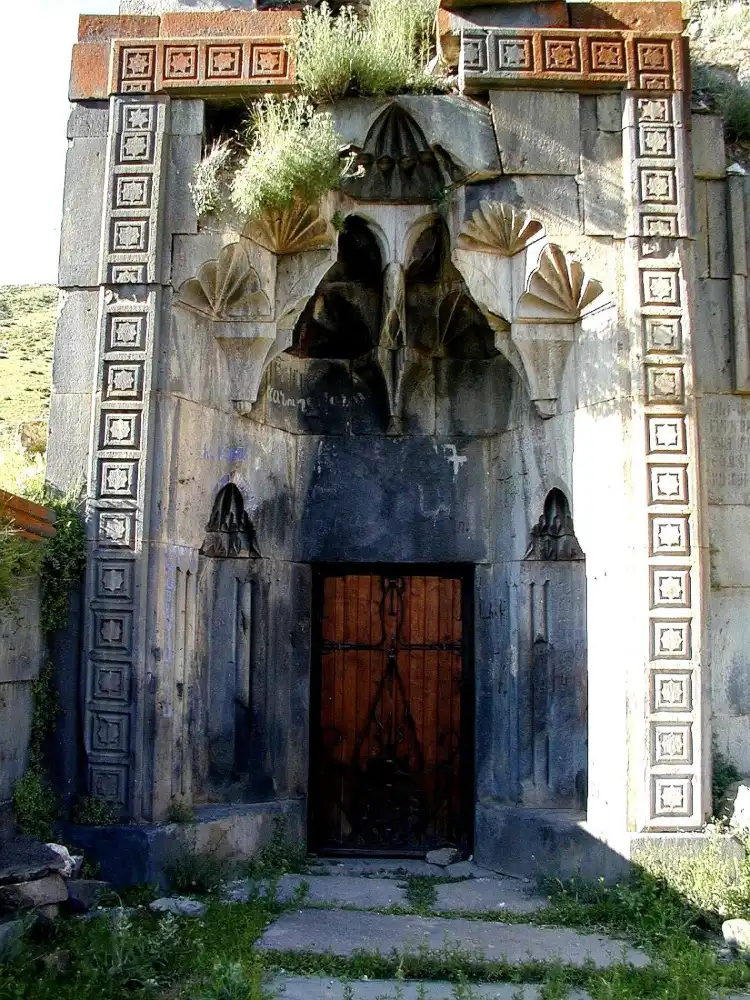 Arzakan