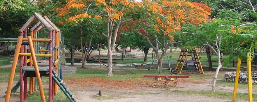 Parque Espejo de Agua Park