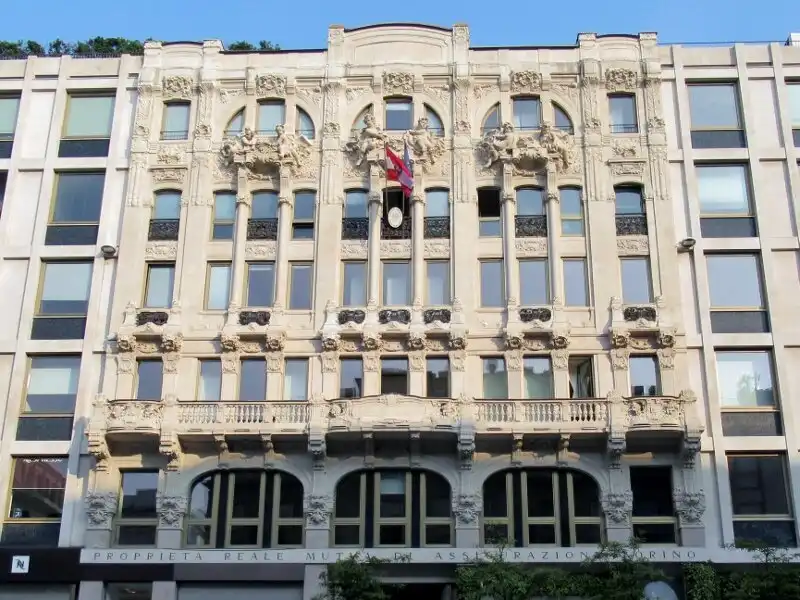 Hotel in zona Palazzo della Società Reale Mutua di Assicurazioni