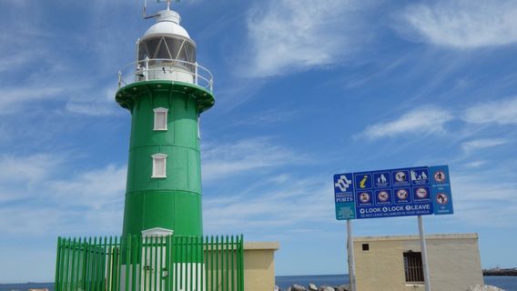 South Mole Lighthouse