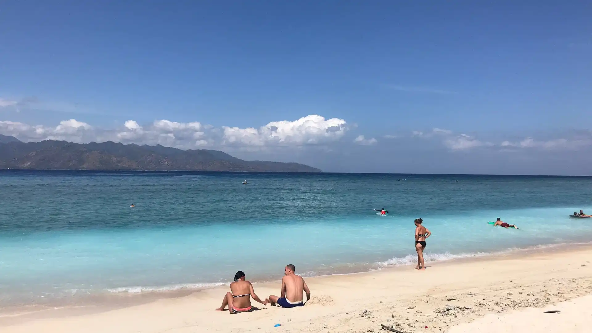 Hotels near Surf Point Bongkas