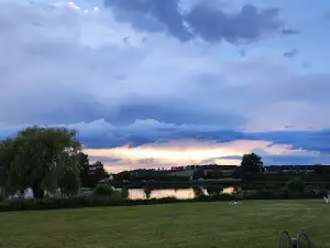 Camping Etang Merlin