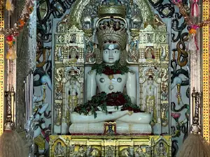 108 Parshwanath Bhaktivihar Tirth
