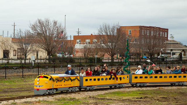 Iron Horse Square Park