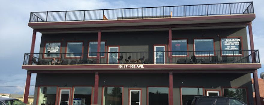 Mo's Billiards