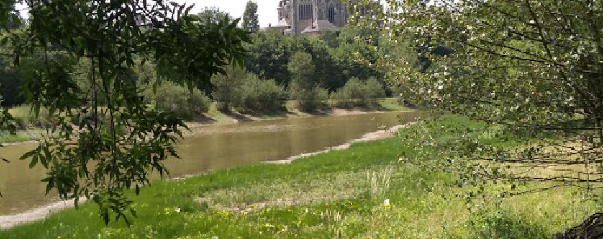 Étang de l'au-delà l'Eau